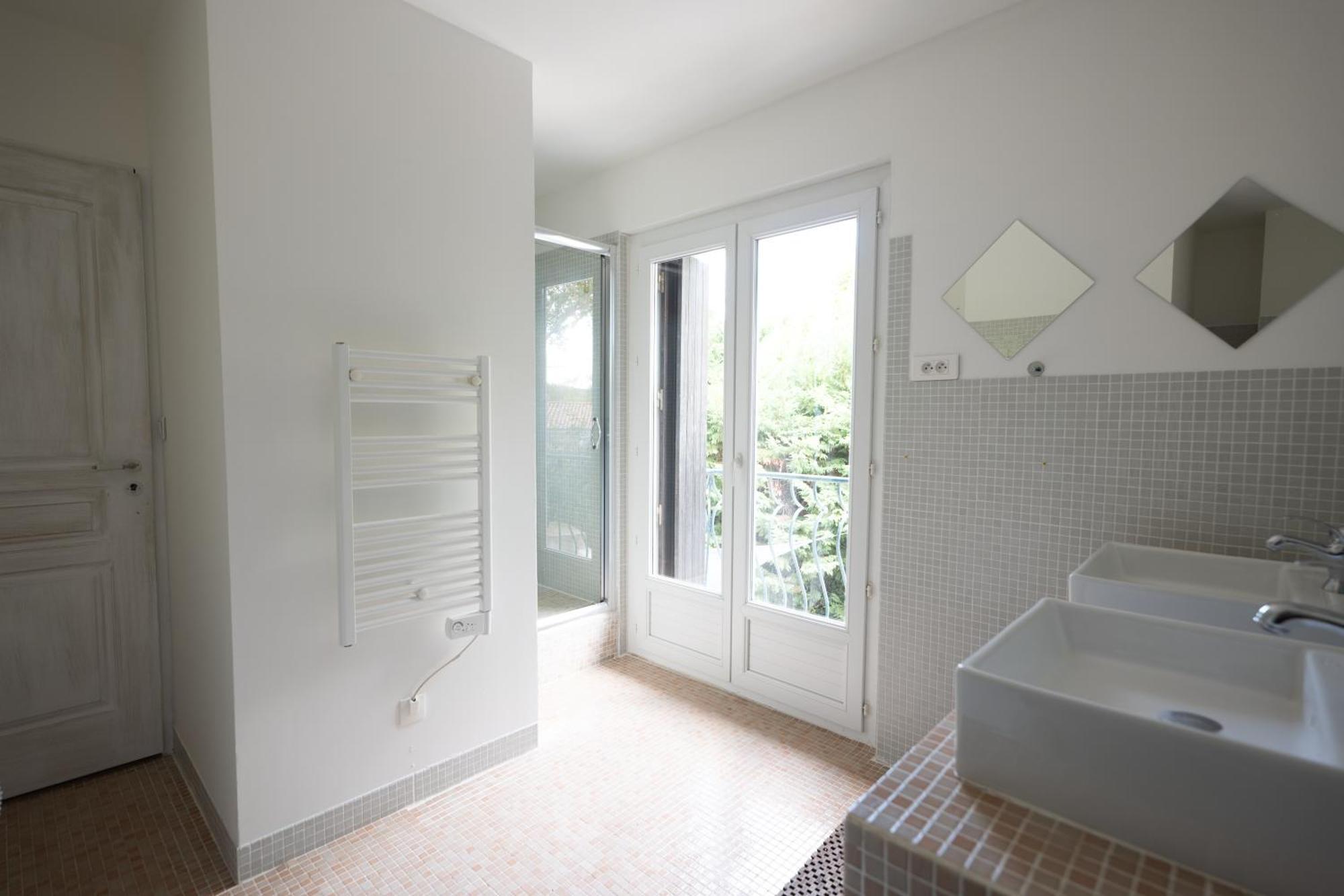 La Bardelours Villa *